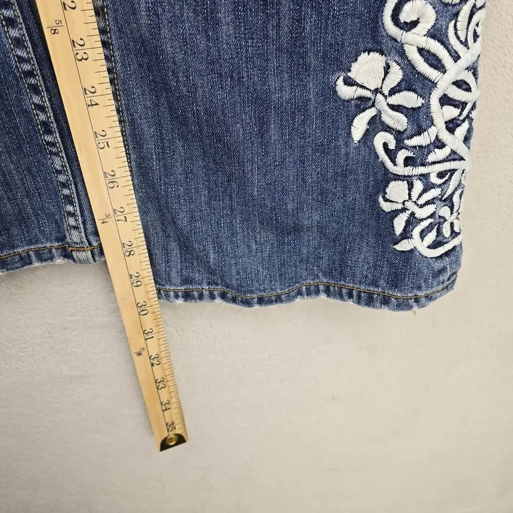 Vtg Guess USA Jeans Womens 34 Blue (Fits 38x30) Crochet Embroidered Distressed